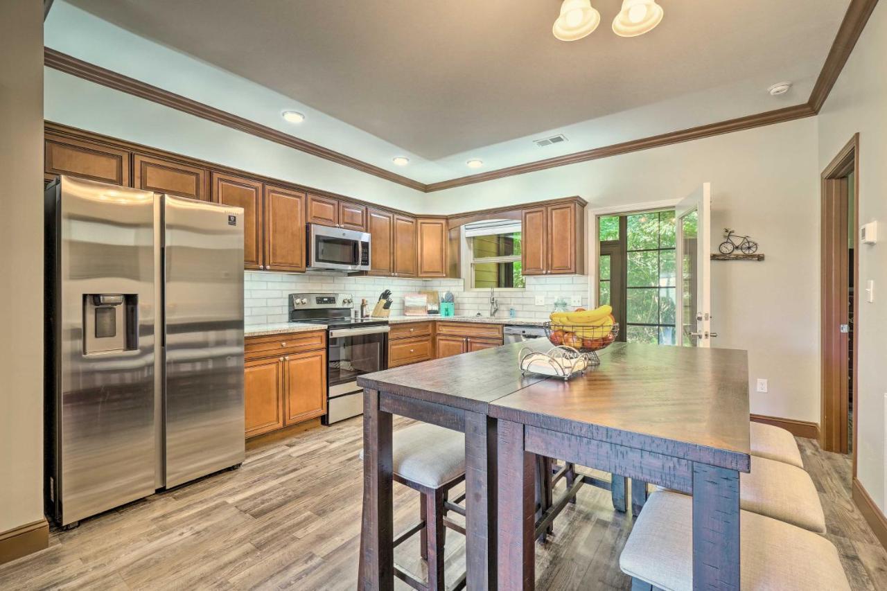 Cozy Townsend Condo, Resort-Style Amenities! Exterior photo